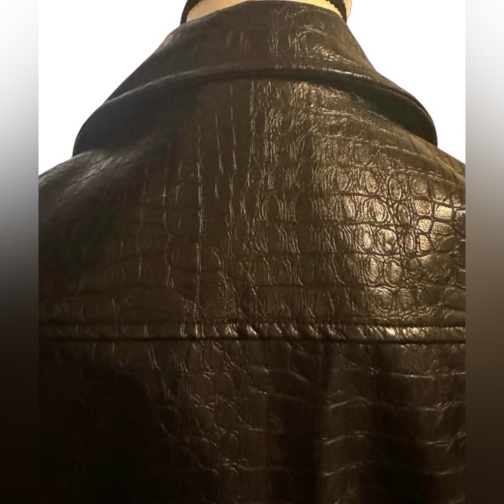 NEW ModCloth Crocodile Rock 1980's Punk Faux Leather Moto Jacket Medium NWT - Picture 10 of 10